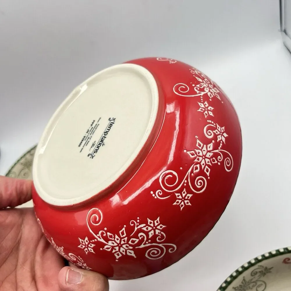 Temp-Tations 8 “ Red Poinsetta Bowls With Ruffled Edge - Set Of 4